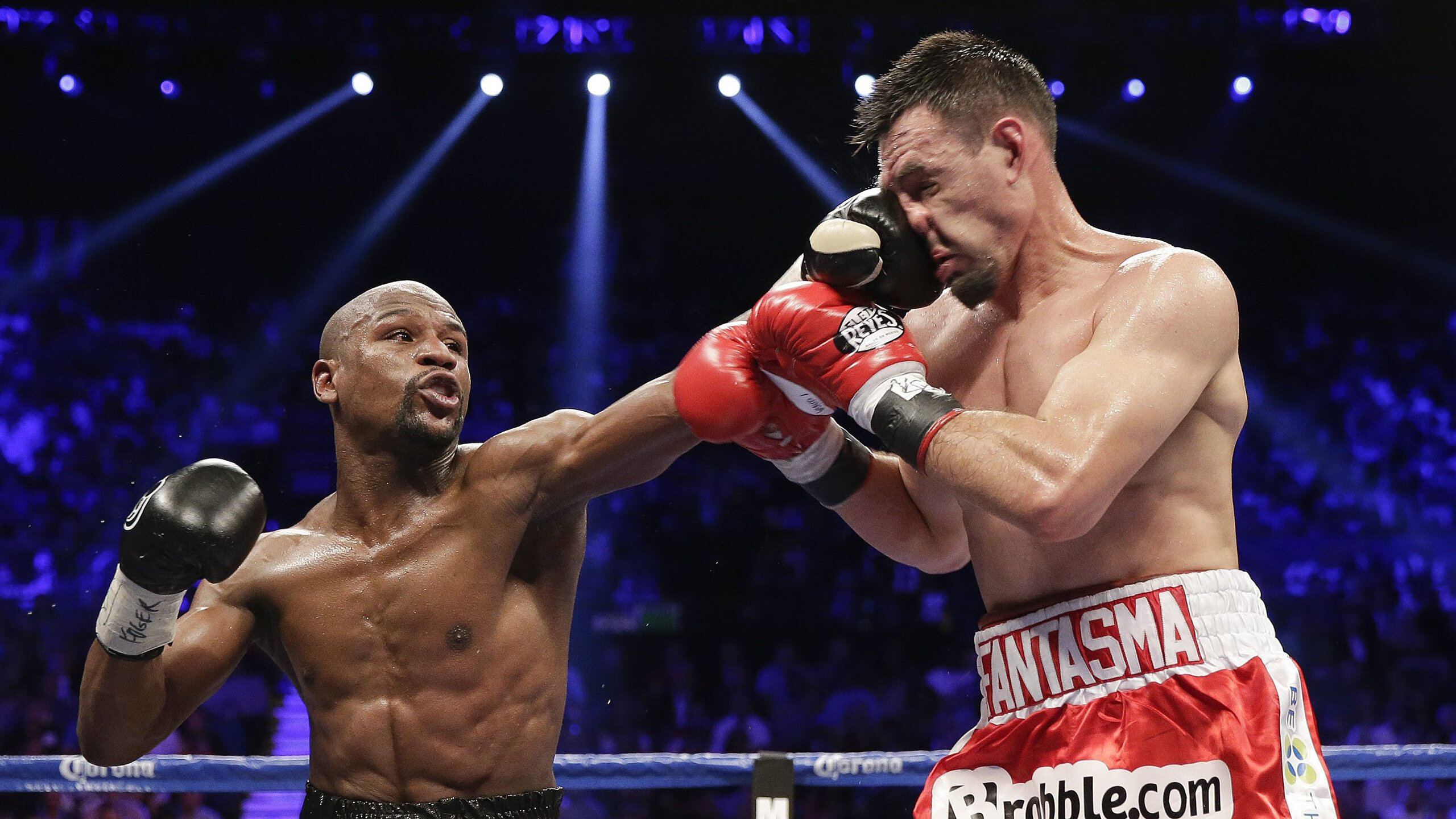 中超门将扑救关键点球为球队赢得平局，中超门将进球